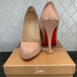 They unfortunately no longer fit post pregnancy :(